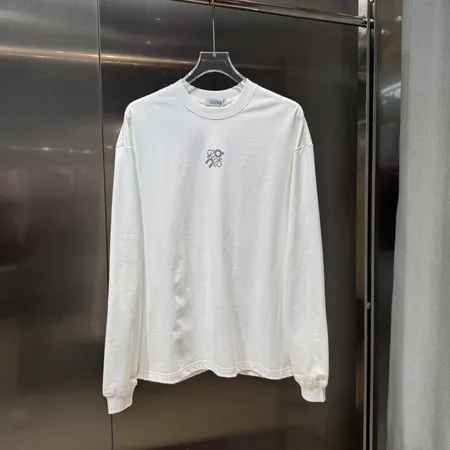 ロエベ Tシャツ