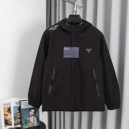 プラダ ジャケット