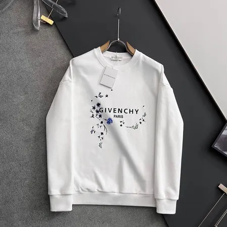 ジバンシィ パーカー