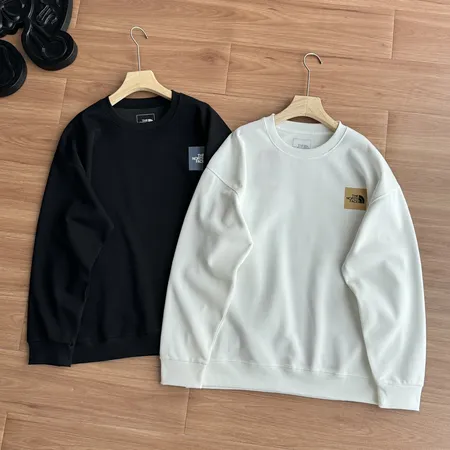 ノースフェイス パーカー