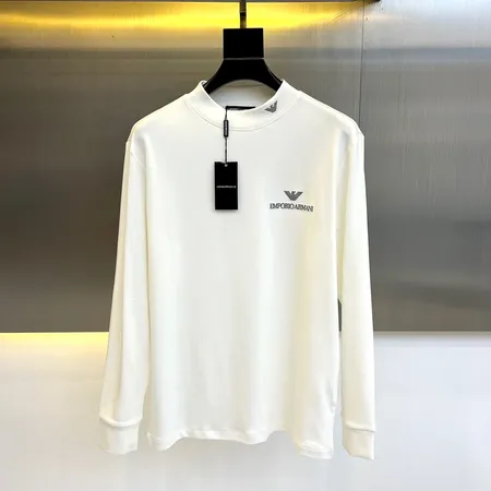 アルマーニ パーカー