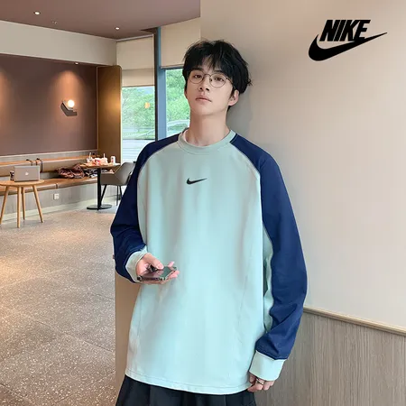 ナイキ パーカー