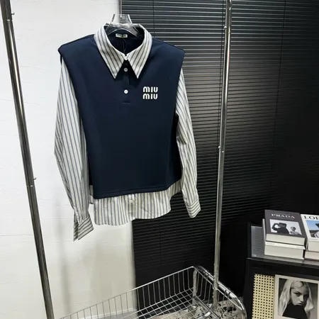 ミュウミュウ シャツ