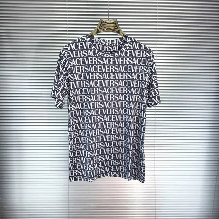 ヴェルサーチ Tシャツ