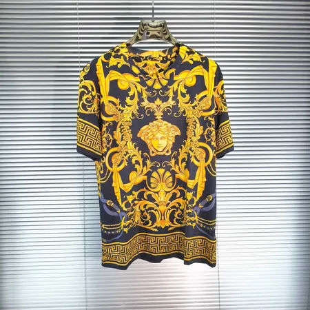 ヴェルサーチ Tシャツ