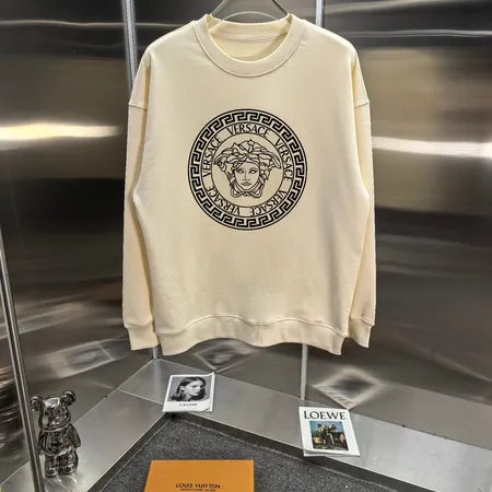 ヴェルサーチ パーカー