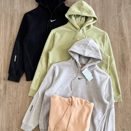 ナイキ パーカー