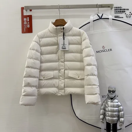 モンクレール ダウンジャケット