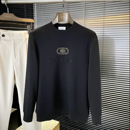 フェラガモ パーカー