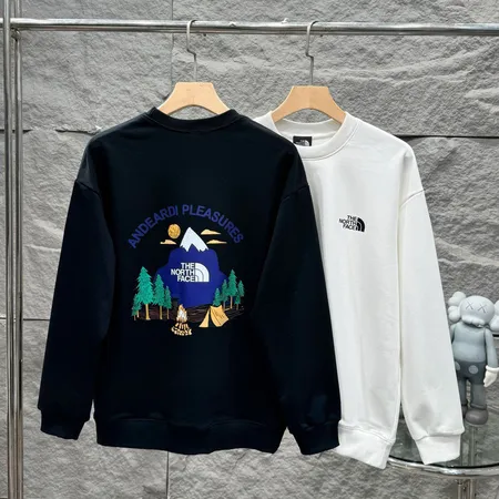 ノースフェイス パーカー