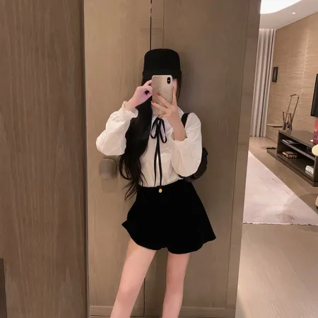 ミュウミュウ シャツ