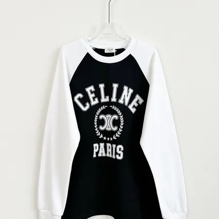 セリーヌ Tシャツ