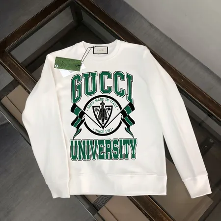 グッチ パーカー