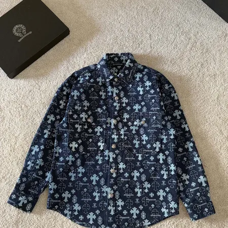 クロムハーツ シャツ