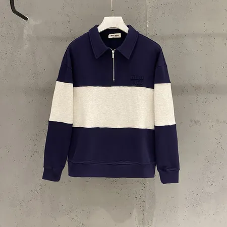 ミュウミュウ パーカー