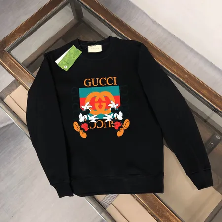 グッチ パーカー