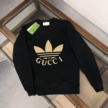 グッチ パーカー