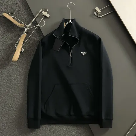 プラダ パーカー