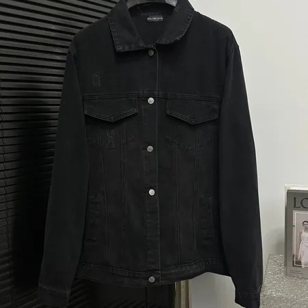 バレンシアガ ジャケット