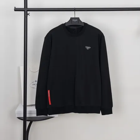 プラダ パーカー