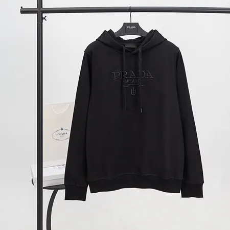 プラダ パーカー