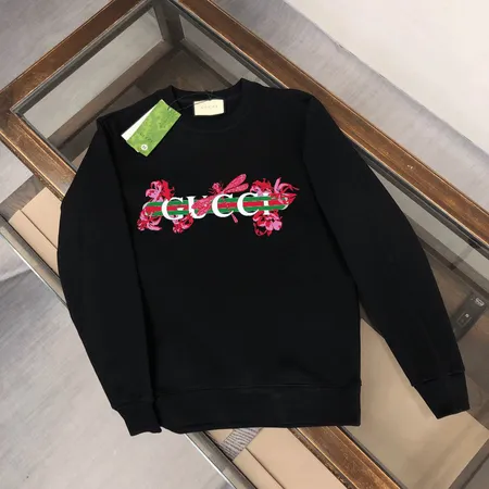 グッチ パーカー