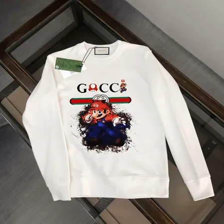 グッチ パーカー