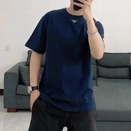 プラダ Tシャツ