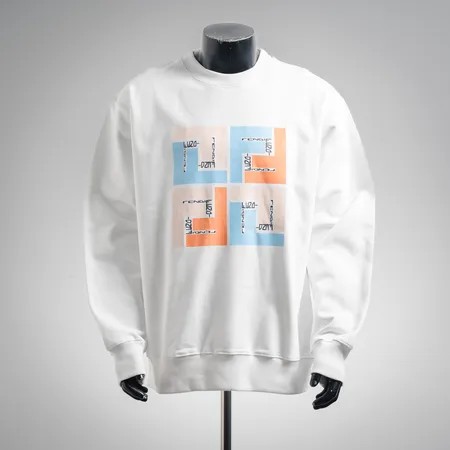 フェンディ パーカー