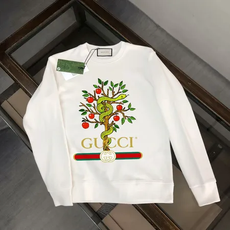 グッチ パーカー