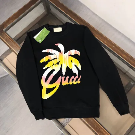 グッチ パーカー