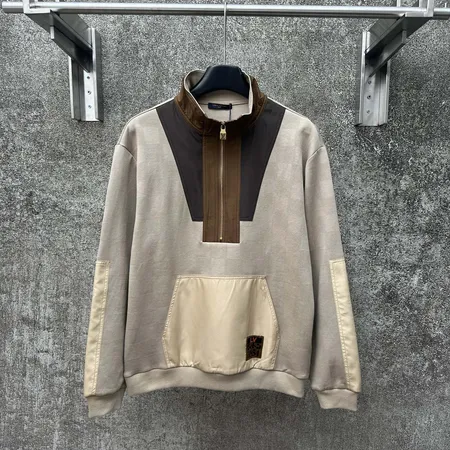 セリーヌ パーカー