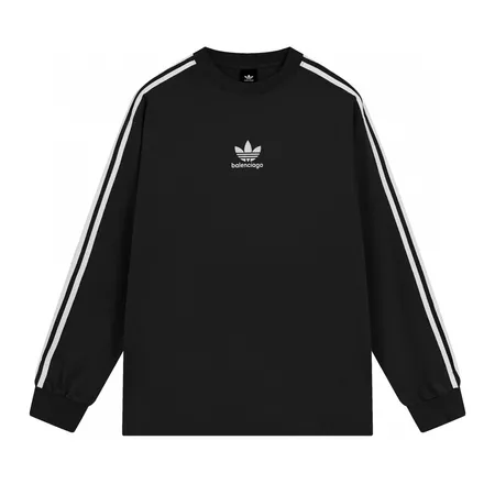 アディダス Tシャツ