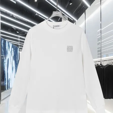 ロエベ Tシャツ