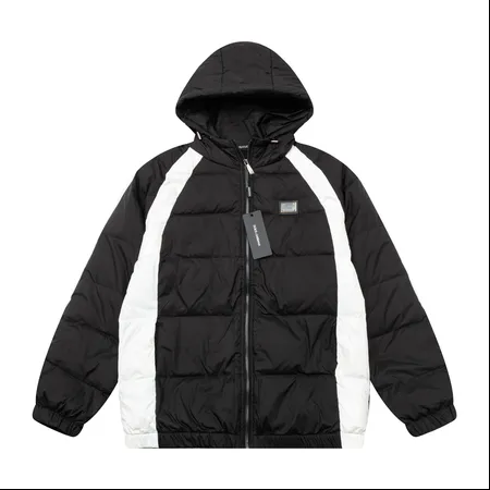 クリスチャン・ルブタン ダウンジャケット