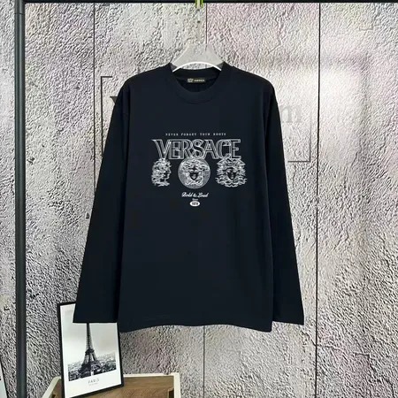 ヴェルサーチ Tシャツ