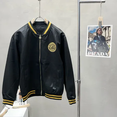 ヴェルサーチ ジャケット