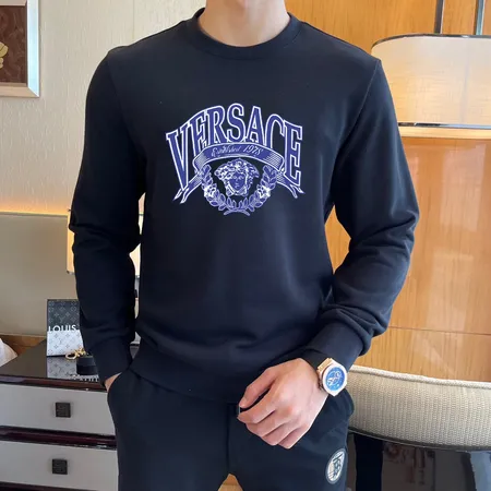 ヴェルサーチ パーカー