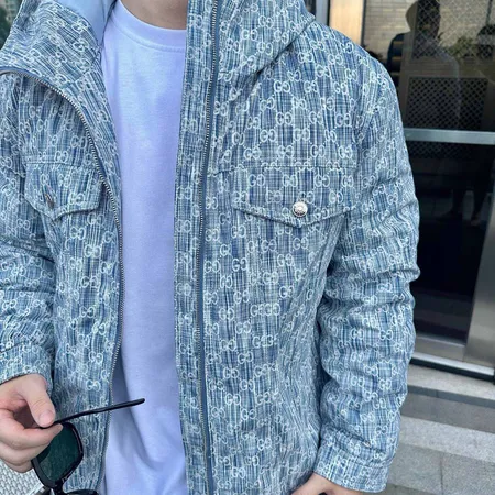 グッチ ダウンジャケット