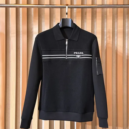 プラダ パーカー