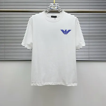 アルマーニ Tシャツ