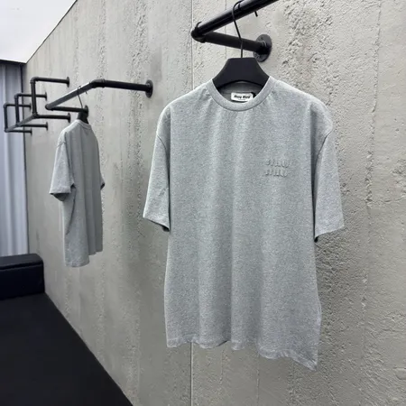 ミュウミュウ Tシャツ