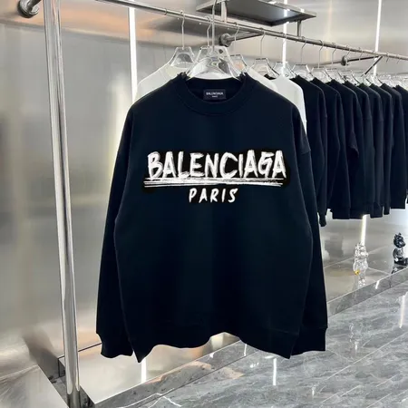 バレンシアガ パーカー