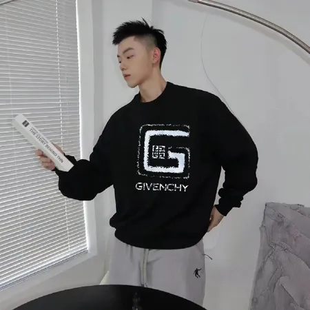 ジバンシィ パーカー