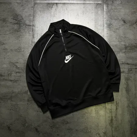 ナイキ パーカー