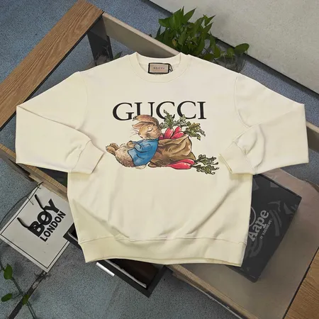 グッチ パーカー