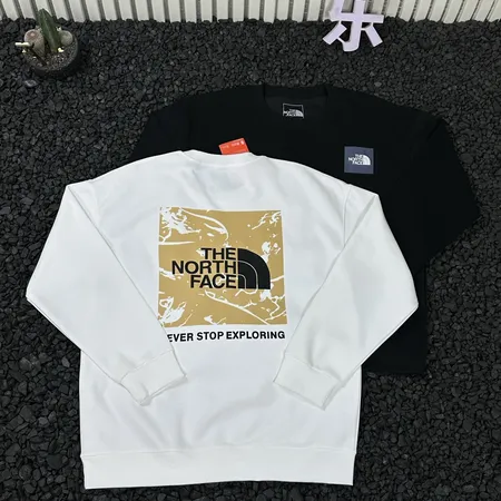 ノースフェイス パーカー