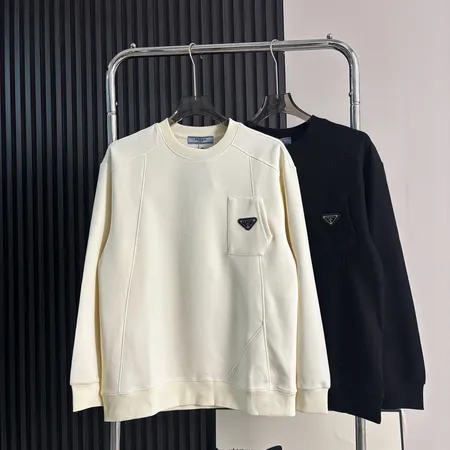 プラダ パーカー