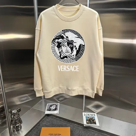 ヴェルサーチ パーカー