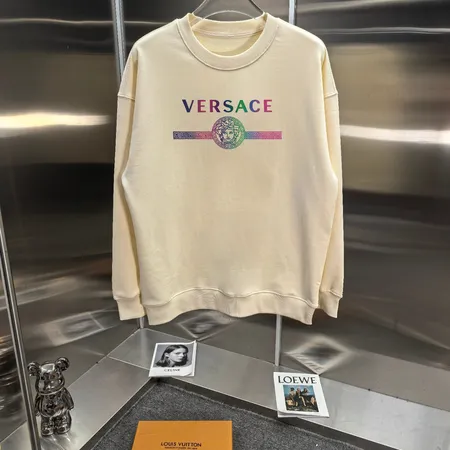 ヴェルサーチ パーカー